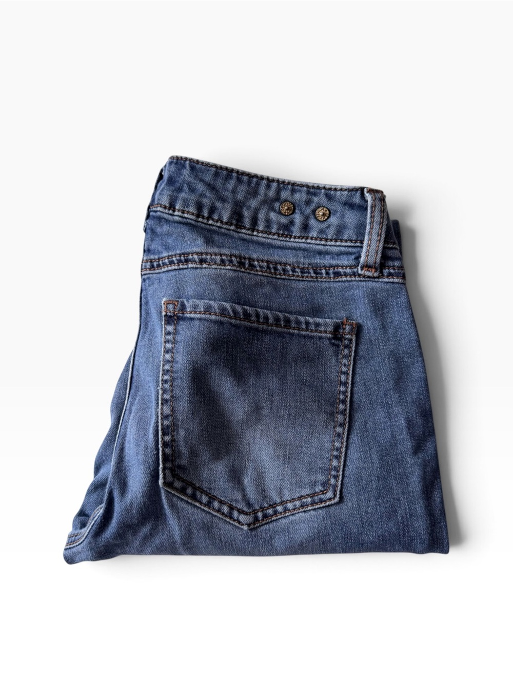 CAbi Low Rise Stretch Distressed Skinny Jeans Size 2? (pls use measurements)